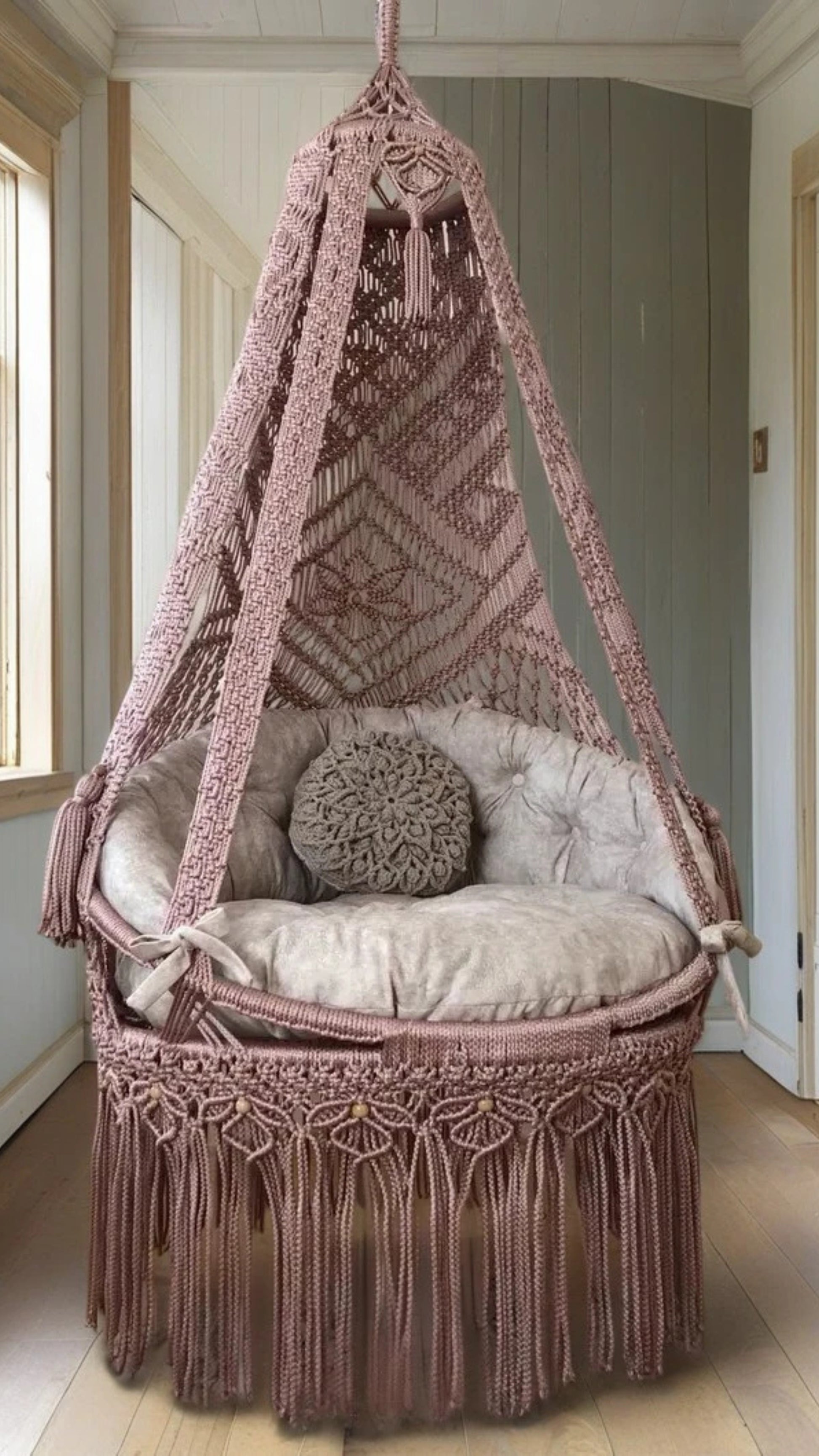 Macrame hammock swing pink
