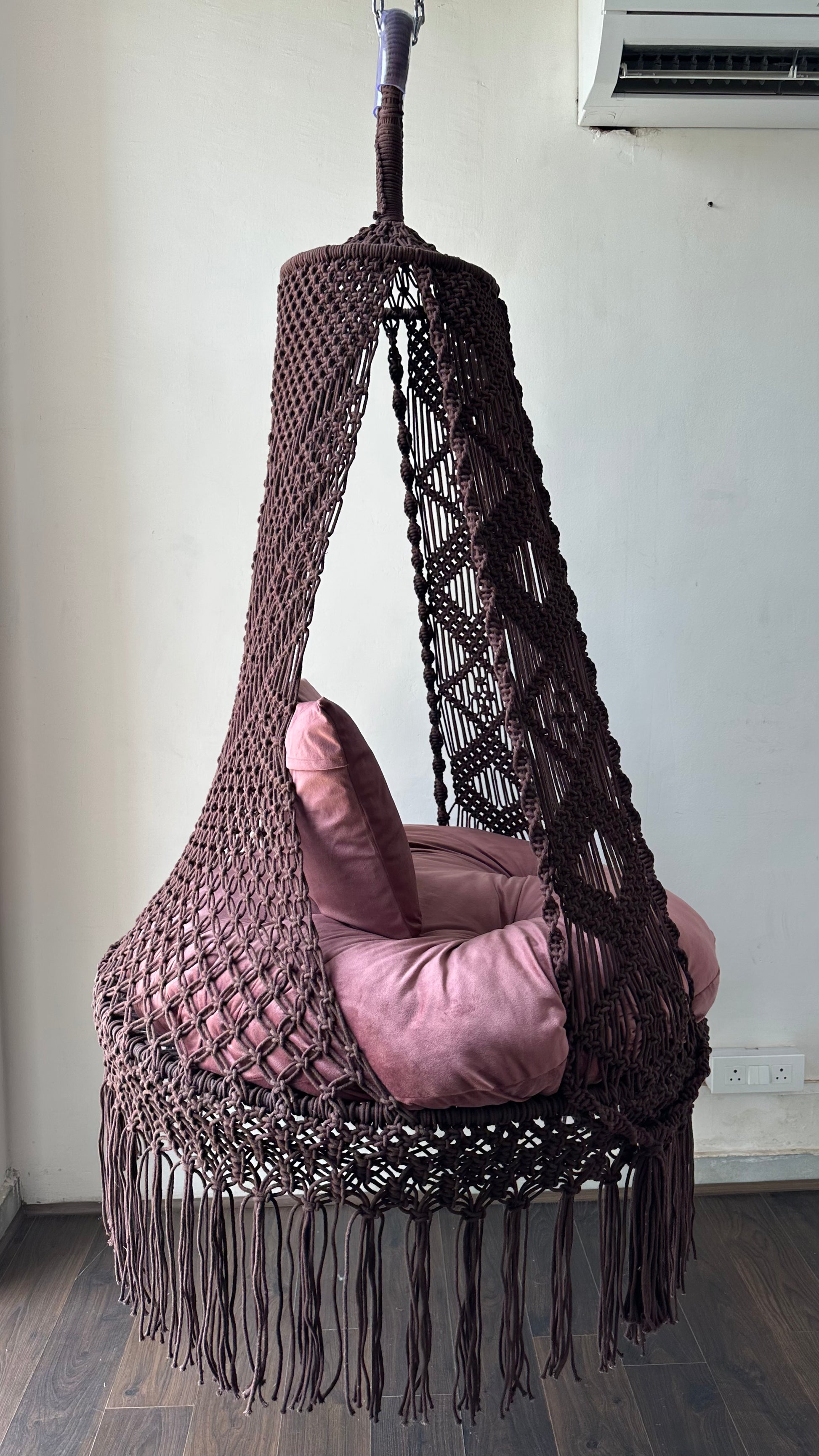 Berry Bloom Macrame Swing