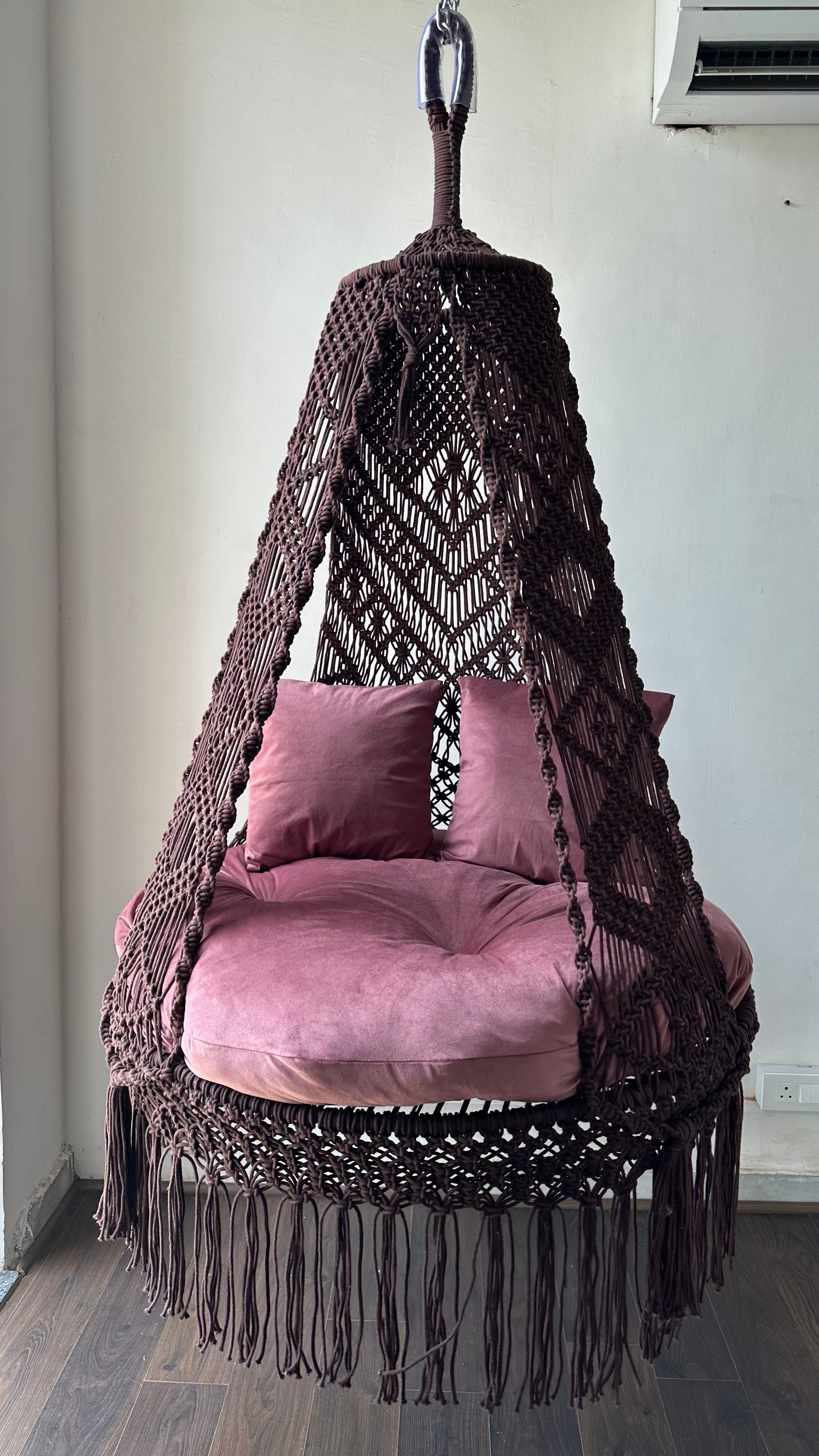 Berry Bloom Macrame Swing