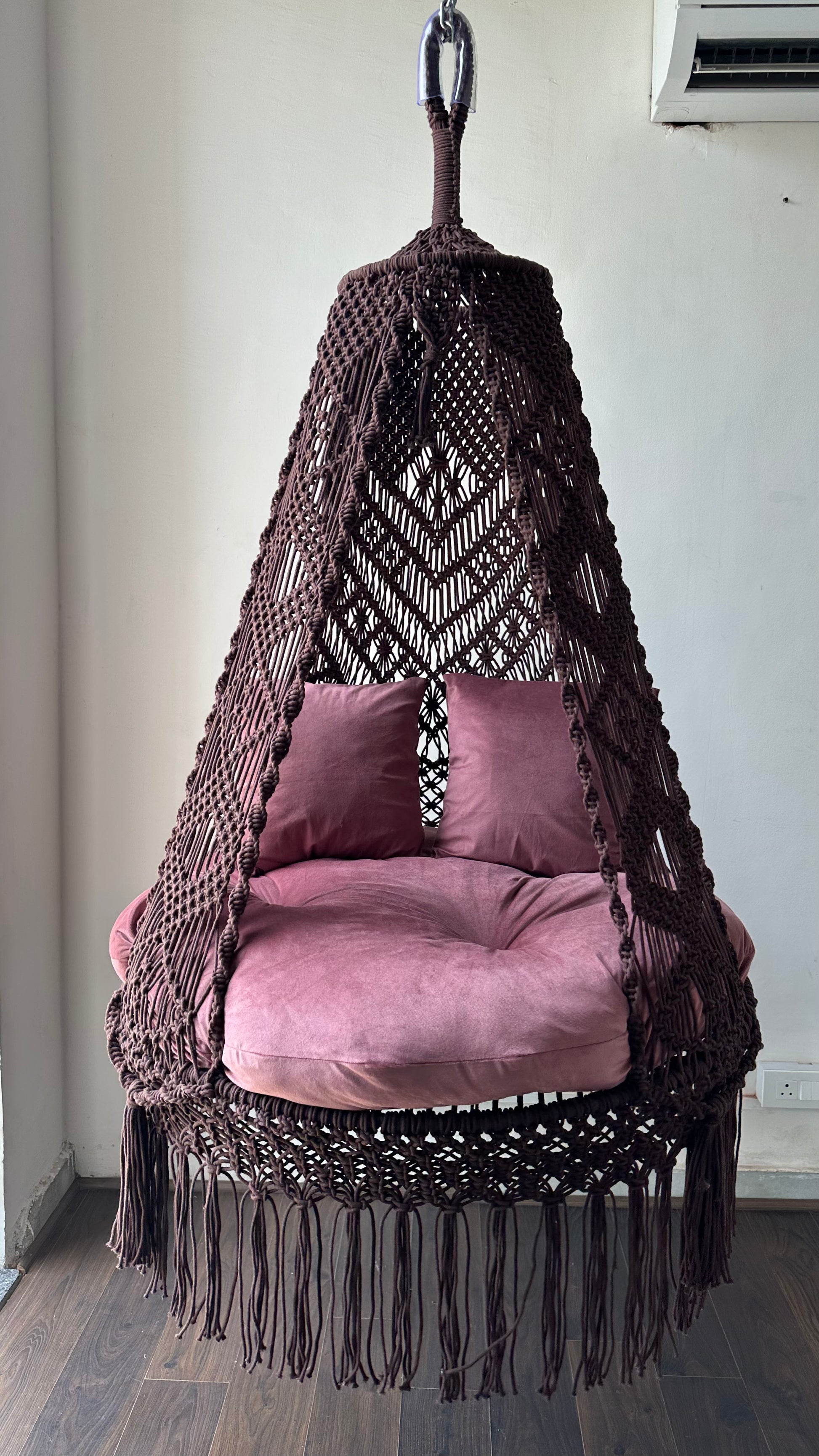 Berry Bloom Macrame Swing