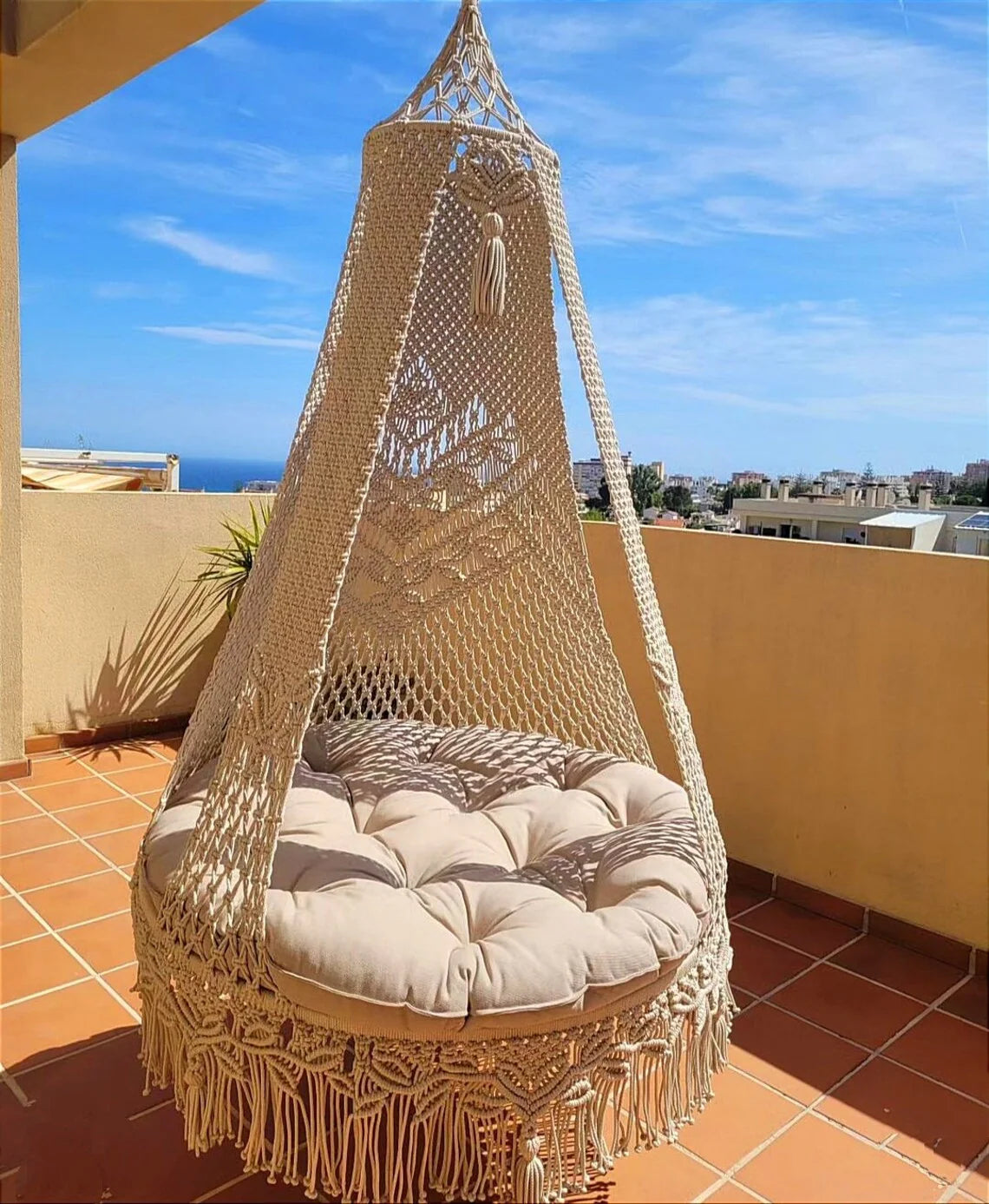 Shiny macrame hanging swing