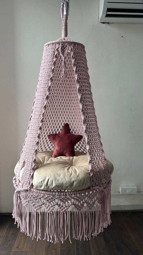 Ballet pink Outdoor Macrame Swing Seat