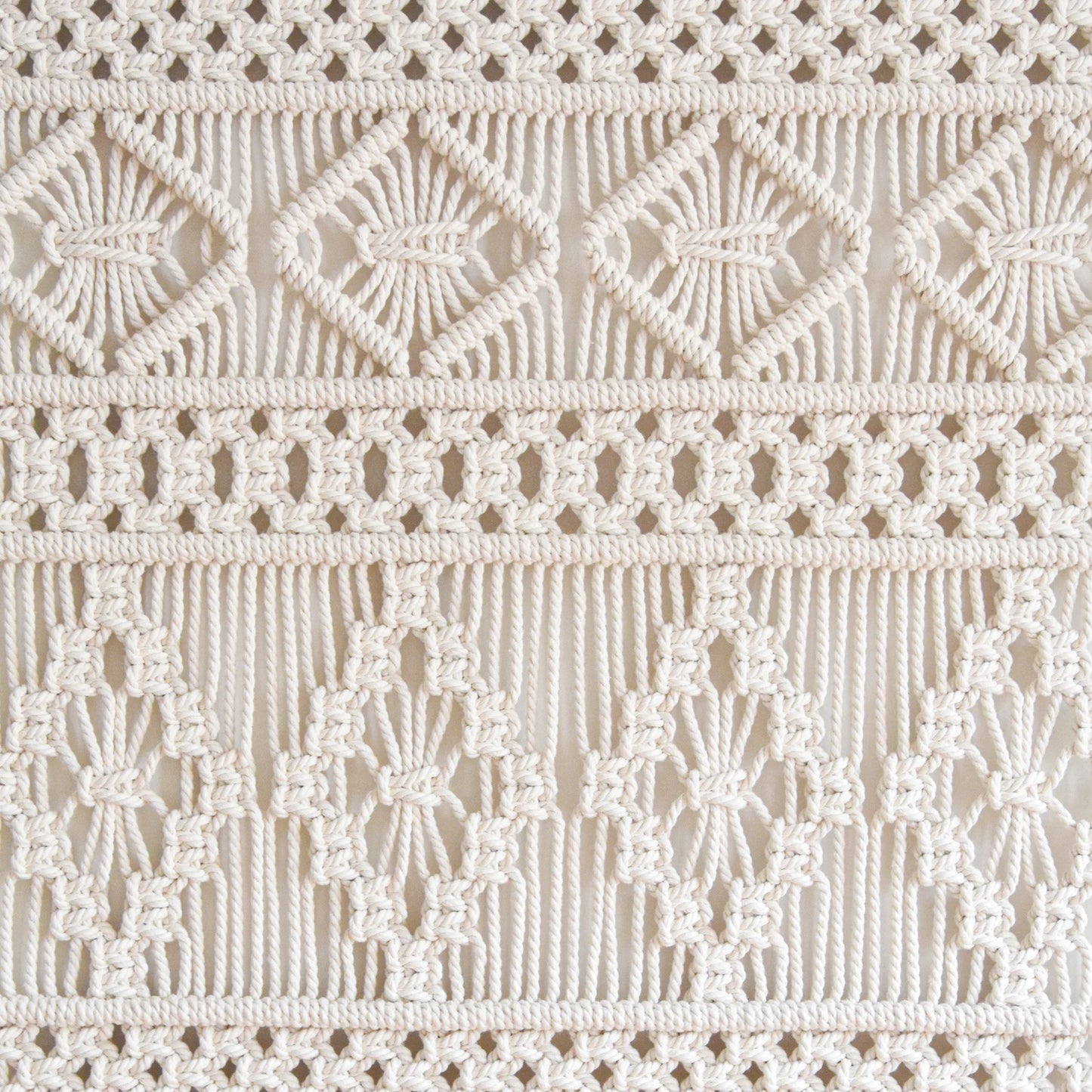 Handwoven Macrame Wall Hanging – Boho Minimalist Decor